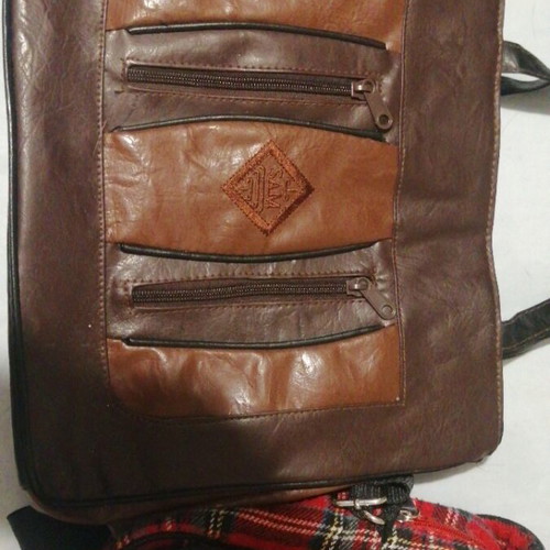 Benetton women's bags, three leather and one felt shirt bag