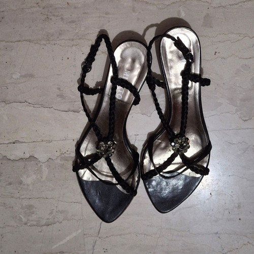 Migato sandals like new, black with silver buckle, size 36
