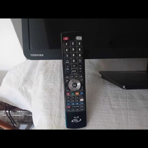Toshiba 32' LCD TV