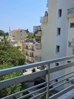 Διαμέρισμα 136 τ.μ. με 3 υπνοδωμάτια, κήπο, bbq και θέα στον Άγιο Λουκά Καβάλας