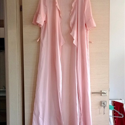 Airy pink Nota robe used, size L