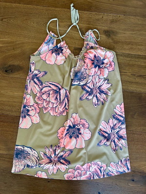 Maaji beachwear dress like new, size M