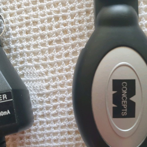 Car chargers like new, old type, pack of 7 pieces