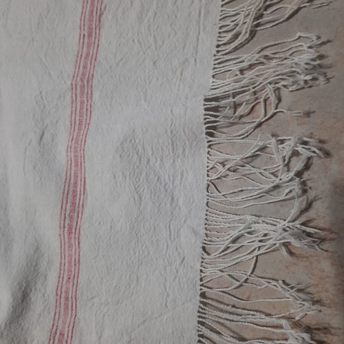Handwoven towel with red stripes, like new, cotton 140x65 cm