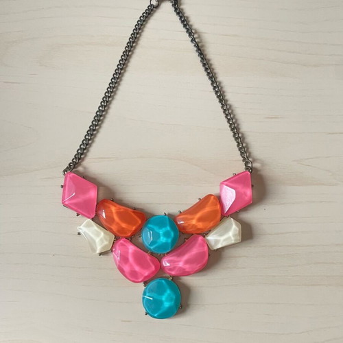 Vintage necklace like new