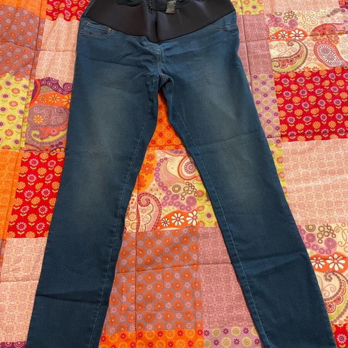 Maternity pants and overalls used, sizes XL and XXL, black and blue