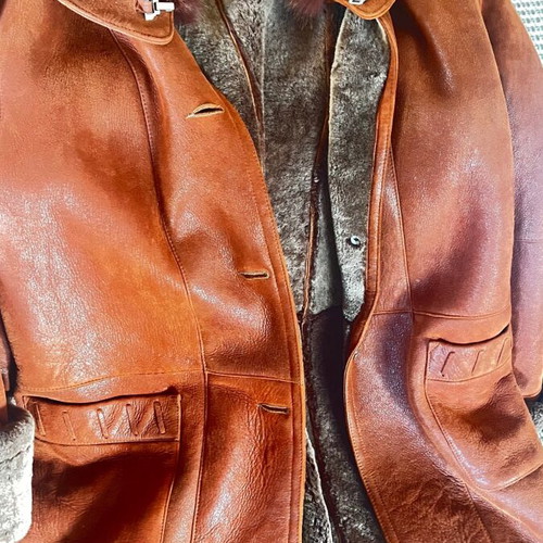 Shearling coat used, XL, brown rust color, fox fur collar