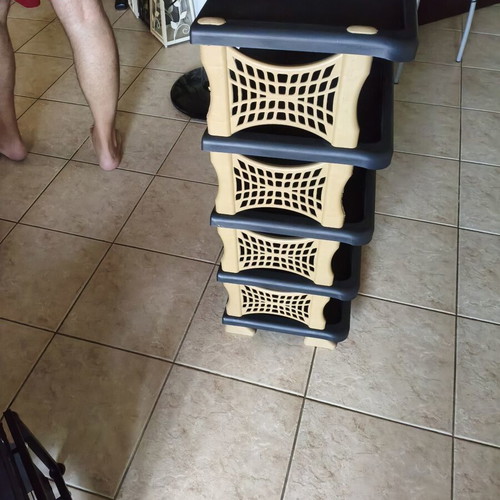 Shoe rack with 5 large shelves