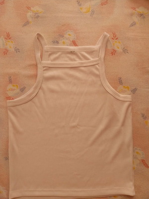 Tank top Pink Woman white like new with thin fabric, XS