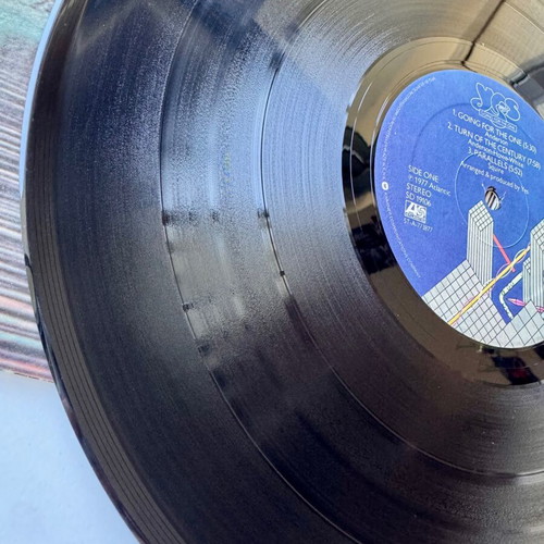 Yes Going For The One LP used, 1st US 1977 edition, rock