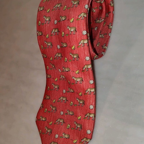 Hermes Paris 7893 MA silk tie used, pink with frog and cow pattern