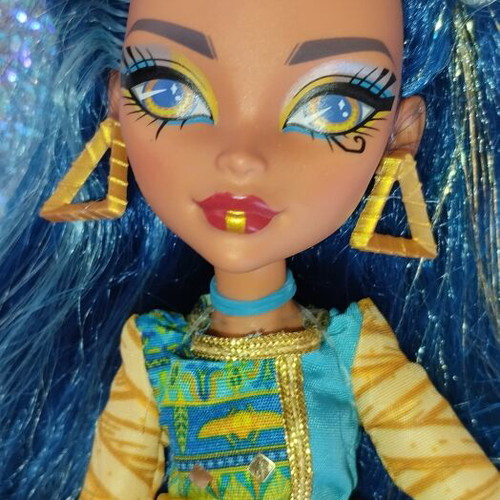 Mattel Monster High Tut Cleo De Nile doll like new
