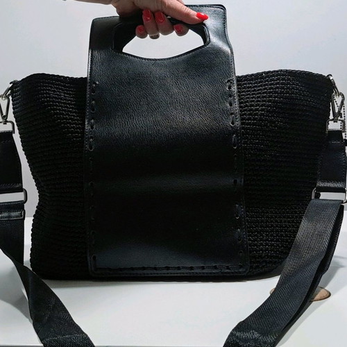 Handmade knitted handbag new, black