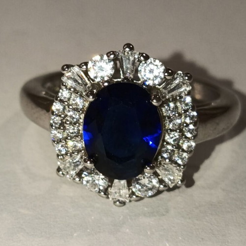 Silver ring with blue stone size 17 like new 925