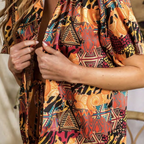 Be A Bee Couture printed shirt S/M like new, ethnic boho style