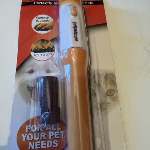 Pet grooming and accessory set for small dog, 8 pieces