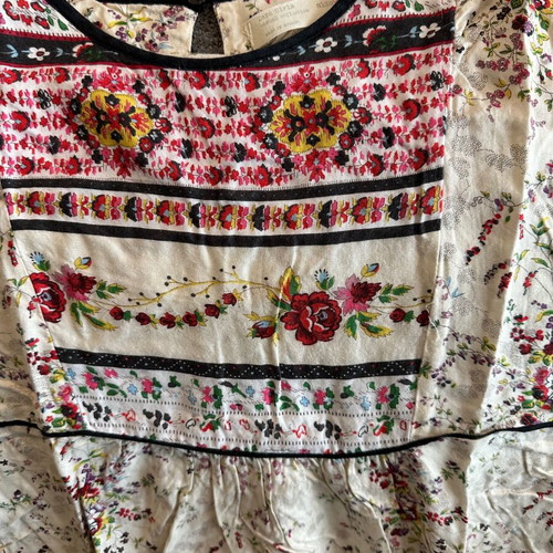 Dresses in excellent condition for 12-year-old girls