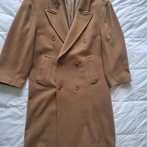 Camel Coat men's unisex used, size XL, tan color