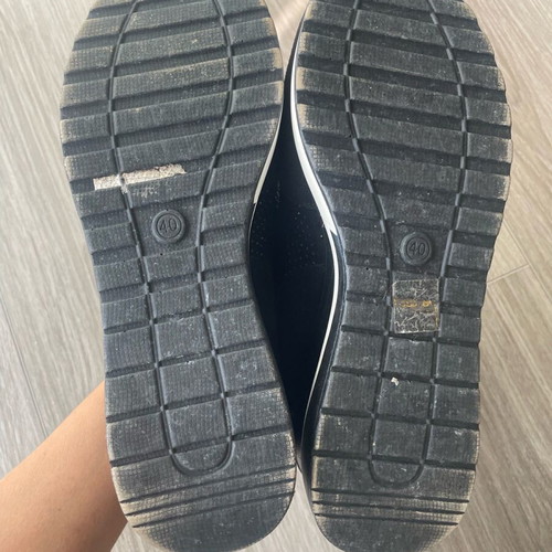 JK London suede sneakers black like new, size 40 with stones