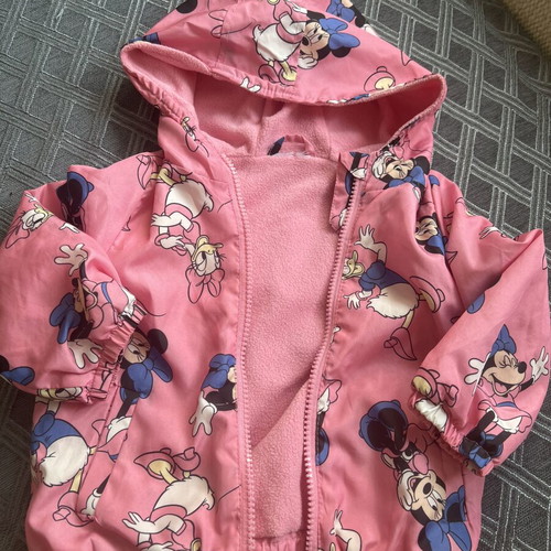 Baby clothing lot size 80/12m like new, padded jackets and sweatshirts
