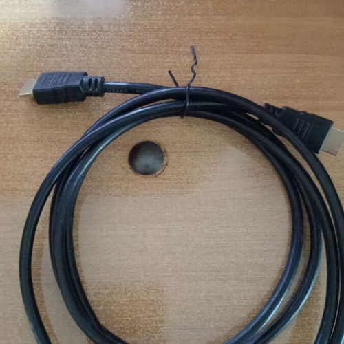 HDMI cables high speed like new, pack of 5 pieces