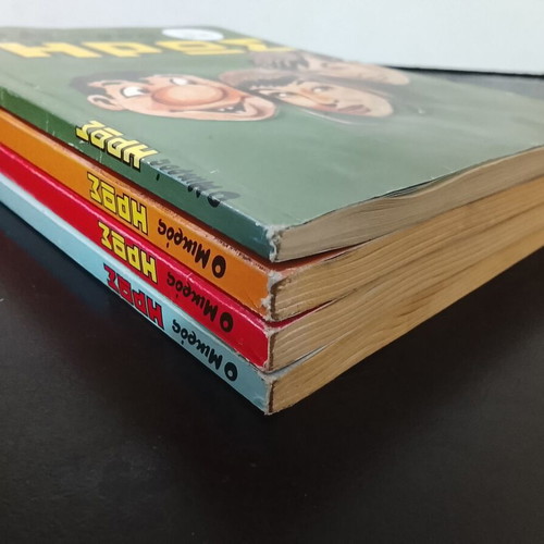 O Mikros Iros comics used, 4 volumes