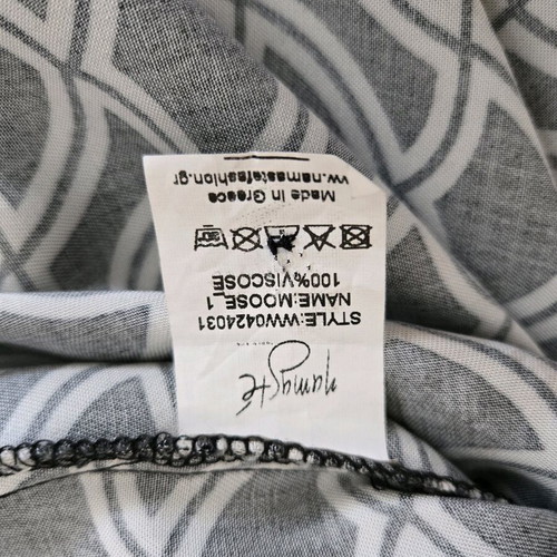 Oversized Namaste shirt like new, black and white, viscose, size S