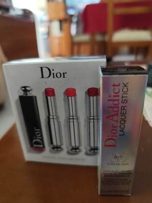 Dior Rouge 877 Turn Me Dior lipstick new