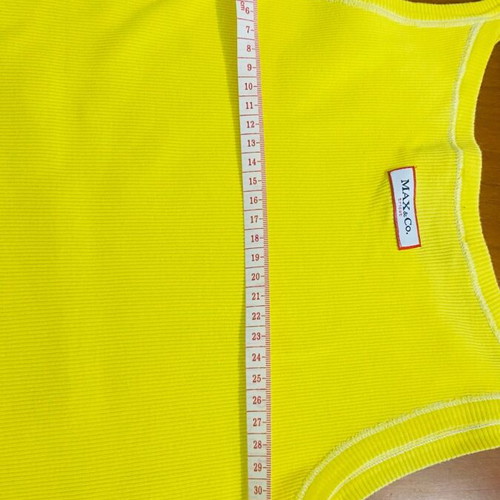Max&Co ribbed top like new, yellow, size M