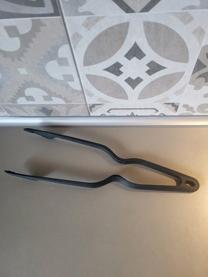 Tongs new