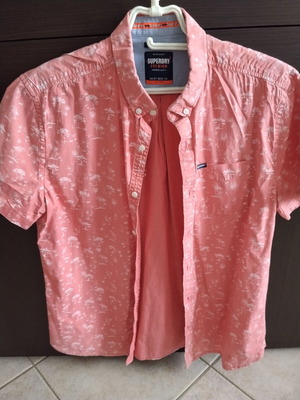 Superdry Premium short sleeve shirt large pink like new