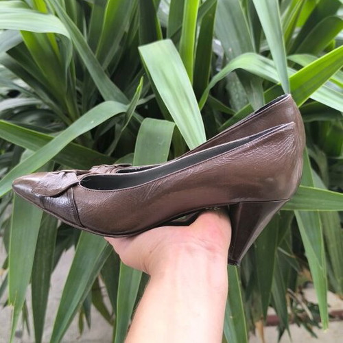 J. Burnazos 7 cm leather pumps like new, brown, size 37