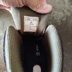 Work boots with steel toe, size 45, black