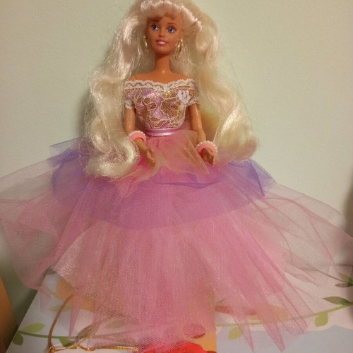Sindy Sweet Secrets doll used, Hasbro 1992