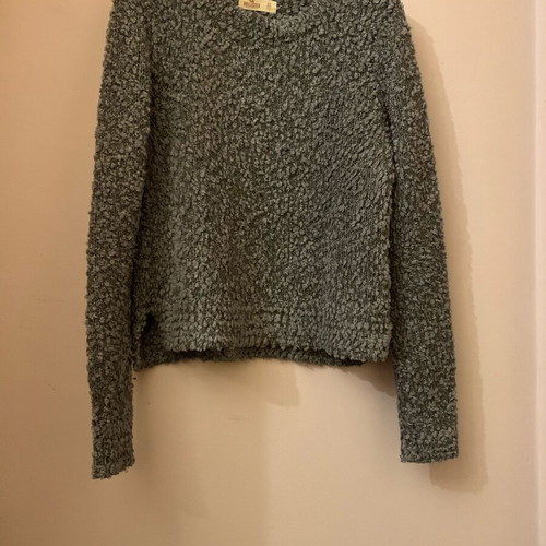 Hollister knitted sweater with silver thread like new, gray silver