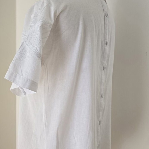 Vintage blouse with back buttons, size L, used, white cotton