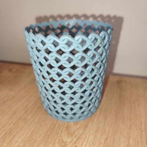 Plastic organizing case used, gray color
