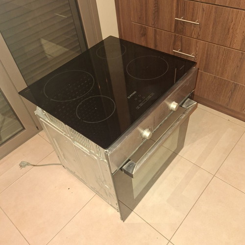 Pitsos Built-in Oven and Ceramic Hobs Set used, reliable quality