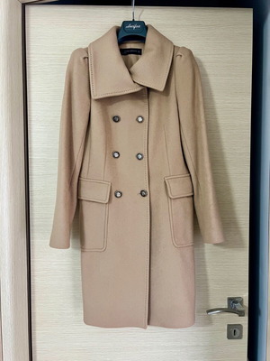 Zara camel coat like new, 75% wool with shoulder pads