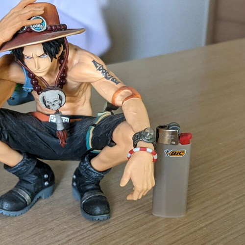 One Piece Ace Figure King Of Artist like new