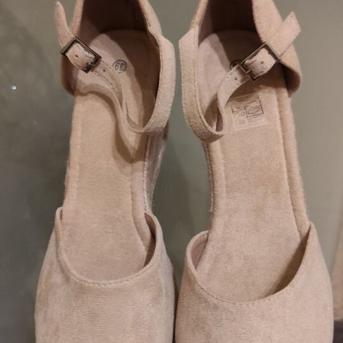 Beige suede platform sandals size 39 new with medium espadrille heel