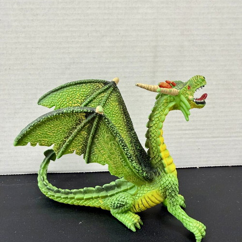 Bullyland Sleeping Beauty Dragon figure, excellent condition
