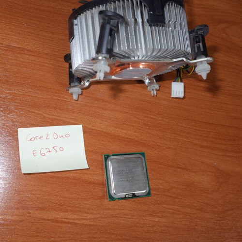Intel Core 2 Duo E6750 used with cooler