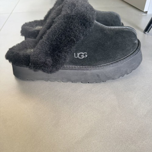 Ugg Australia Tuz slippers, size 40, black