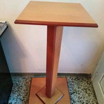 TV table used with wheels, height 1.07 m