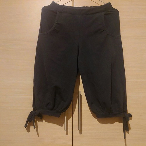 Vintage black women's Bermuda shorts used XS/S with pockets