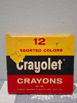 Vintage Crayolet No. 32 crayons used, full box of 12 by Binney & Smith