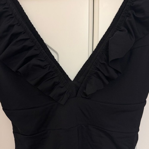 H&M swimsuit size 38 like new, black