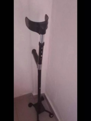 Mobility cane for people with movement difficulties used once