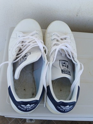 Adidas Stan Smith sneakers used, size 42.5, white and blue